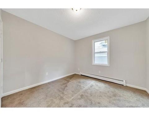 73 Pasadena St, Springfield, MA 01108 photo 8