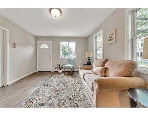 73 Pasadena St, Springfield, MA 01108 photo 15