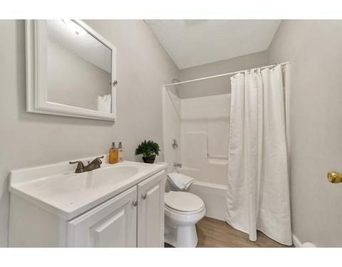 73 Pasadena St, Springfield, MA 01108 photo 7
