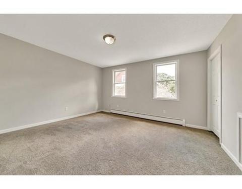 73 Pasadena St, Springfield, MA 01108 photo 10