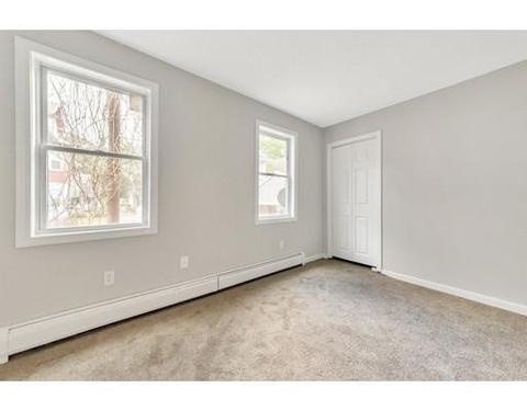 73 Pasadena St, Springfield, MA 01108 photo 9