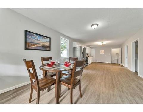 73 Pasadena St, Springfield, MA 01108 photo 6