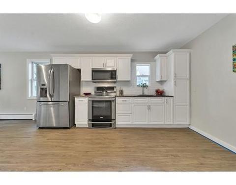 73 Pasadena St, Springfield, MA 01108 photo 11
