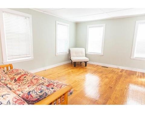 53 12 Mansfield St, Gloucester, MA 01930 photo 4