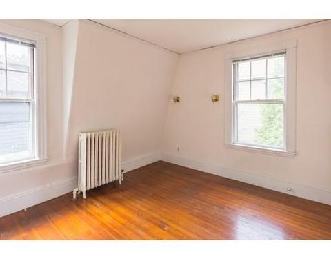 12 Smith St, Marblehead, MA 01945 photo 16