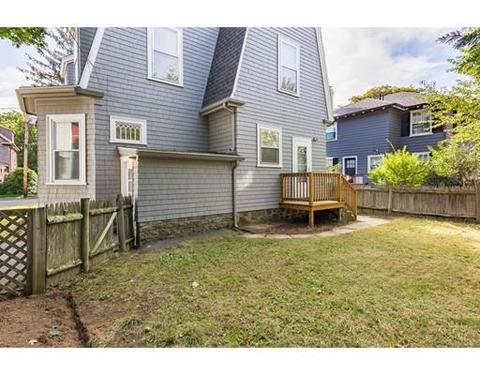12 Smith St, Marblehead, MA 01945 photo 23