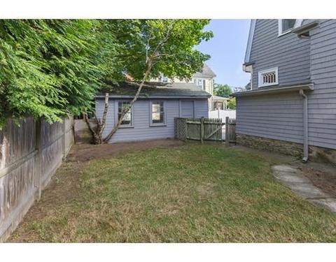 12 Smith St, Marblehead, MA 01945 photo 22