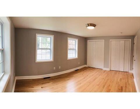 464 Tecumseh St, Fall River, MA 02721 photo 6