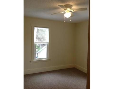 32 Beaumont Ter, Springfield, MA 01108 photo 8
