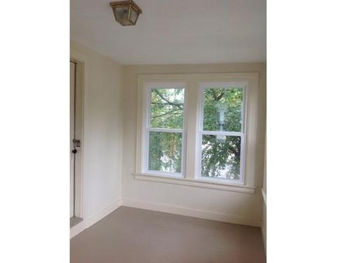 32 Beaumont Ter, Springfield, MA 01108 photo 6
