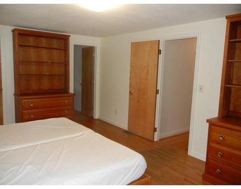6 Winding Ln, Springfield, MA 01118 photo 6