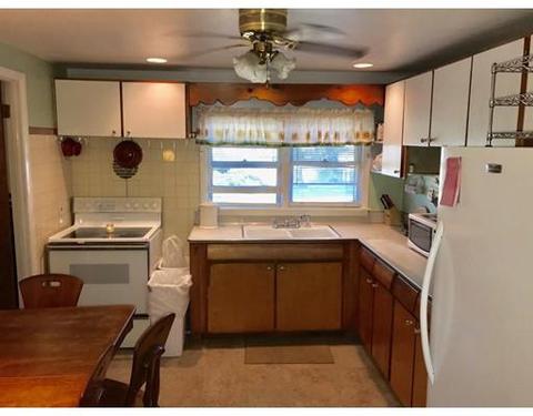 54 Warwick Rd, Chicopee, MA 01020 photo 3
