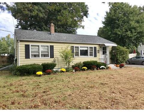 54 Warwick Rd, Chicopee, MA 01020 photo 1