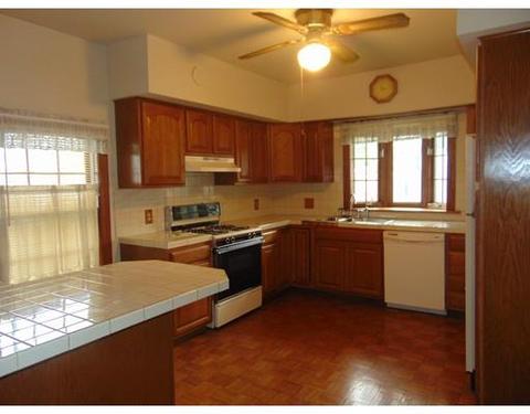 809 Maple St, Fall River, MA 02720 photo 3
