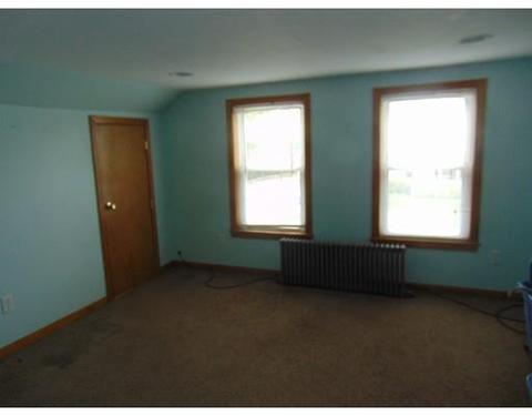809 Maple St, Fall River, MA 02720 photo 6