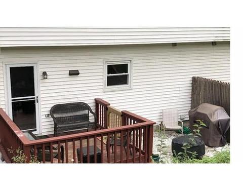 60 Upland St, Worcester, MA 01607 photo 2
