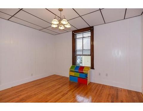 4 Hillside St, Worcester, MA 01610 photo 11