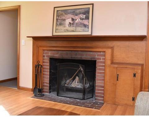 36 Alpine Dr, Amherst, MA 01002 photo 4