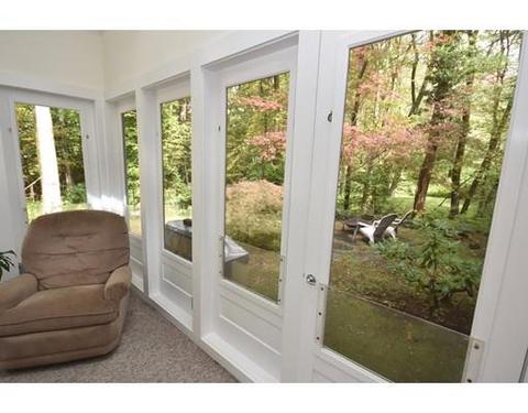 36 Alpine Dr, Amherst, MA 01002 photo 11