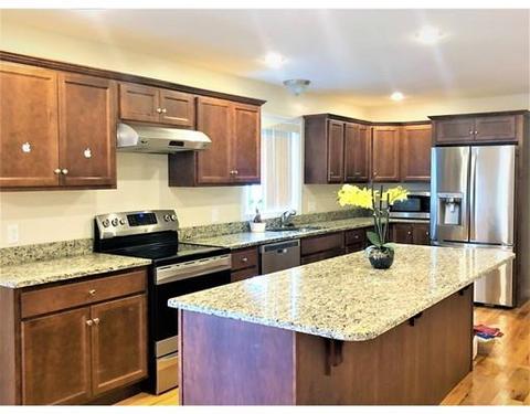 243 Naismith St, Springfield, MA 01104 photo 6