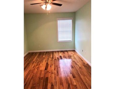 243 Naismith St, Springfield, MA 01104 photo 12