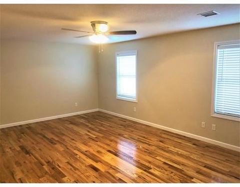 243 Naismith St, Springfield, MA 01104 photo 8