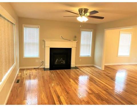 243 Naismith St, Springfield, MA 01104 photo 5