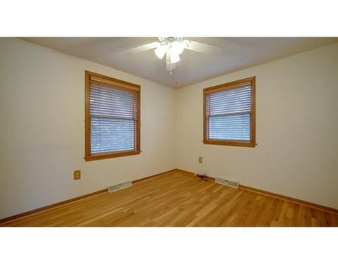 986 Allen St, Springfield, MA 01118 photo 18