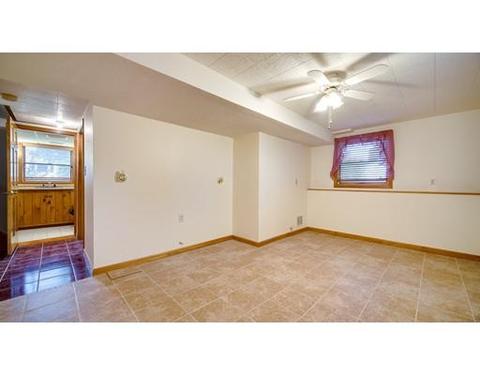 986 Allen St, Springfield, MA 01118 photo 13