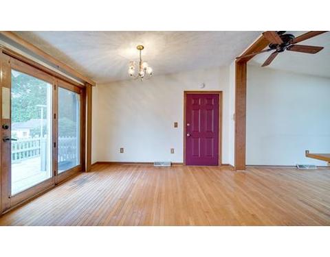 986 Allen St, Springfield, MA 01118 photo 7