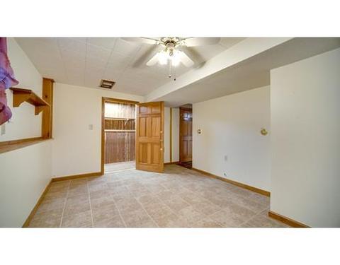 986 Allen St, Springfield, MA 01118 photo 16