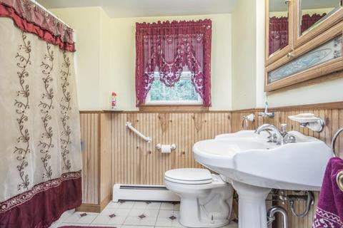32 Ash St, Webster, MA 01570 photo 11