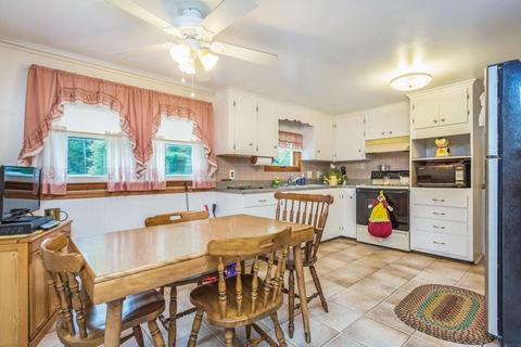 32 Ash St, Webster, MA 01570 photo 7
