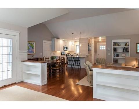 56 Spring Brook Ln, Barnstable, MA 02635 photo 9