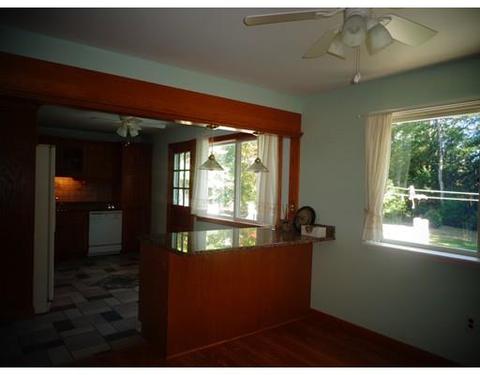 136 Spicer Rd, Thompson, CT 06277 photo 7