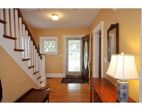 7 Haynes St, Maynard, MA 01754 photo 3