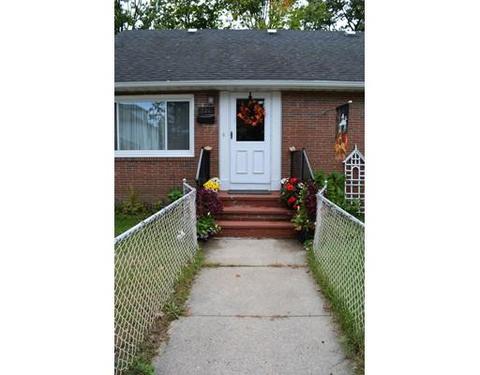 130 Draper St, Springfield, MA 01108 photo 4
