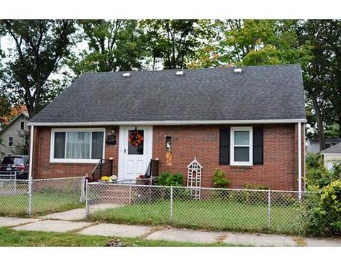 130 Draper St, Springfield, MA 01108 photo 3