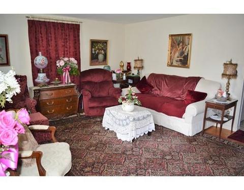 130 Draper St, Springfield, MA 01108 photo 5