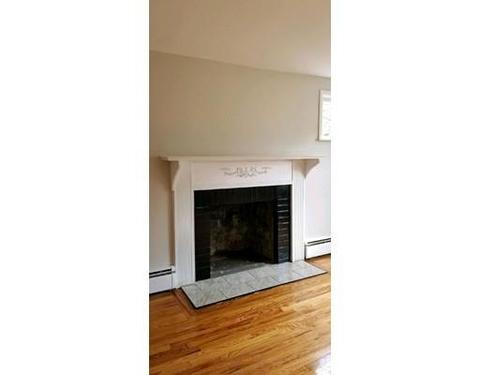 75 Fitzgerald Rd, Springfield, MA 01104 photo 9