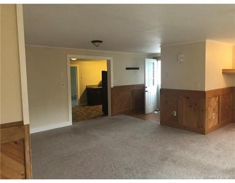 38 Dyer St, Killingly, CT 06239 photo 19