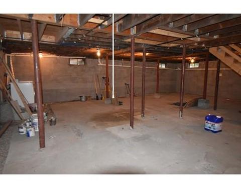 99 Plain St, Easthampton, MA 01027 photo 24