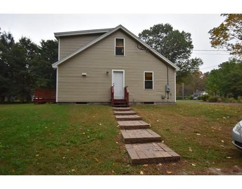 99 Plain St, Easthampton, MA 01027 photo 4