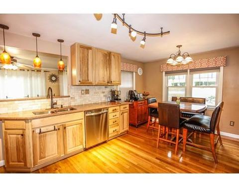 34 Nancy Ave, Dracut, MA 01826 photo 4