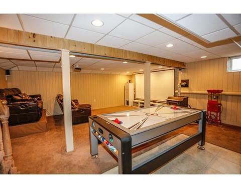 34 Nancy Ave, Dracut, MA 01826 photo 18