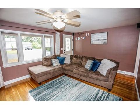 34 Nancy Ave, Dracut, MA 01826 photo 8
