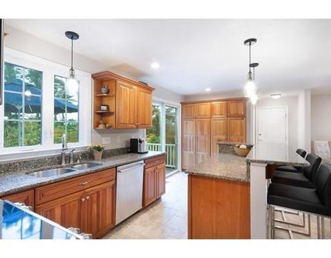 46 Mcgregory Rd, Sturbridge, MA 01566 photo 3