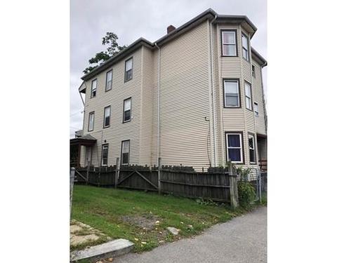 17 Pond St, Worcester, MA 01604 photo 2