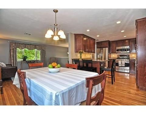 4 Borrows Rd, Foxboro, MA 02035 photo 6
