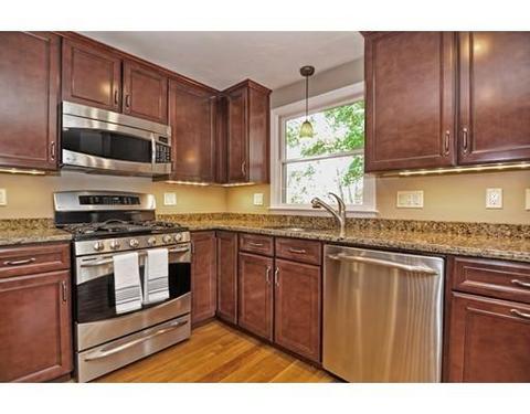 4 Borrows Rd, Foxboro, MA 02035 photo 9